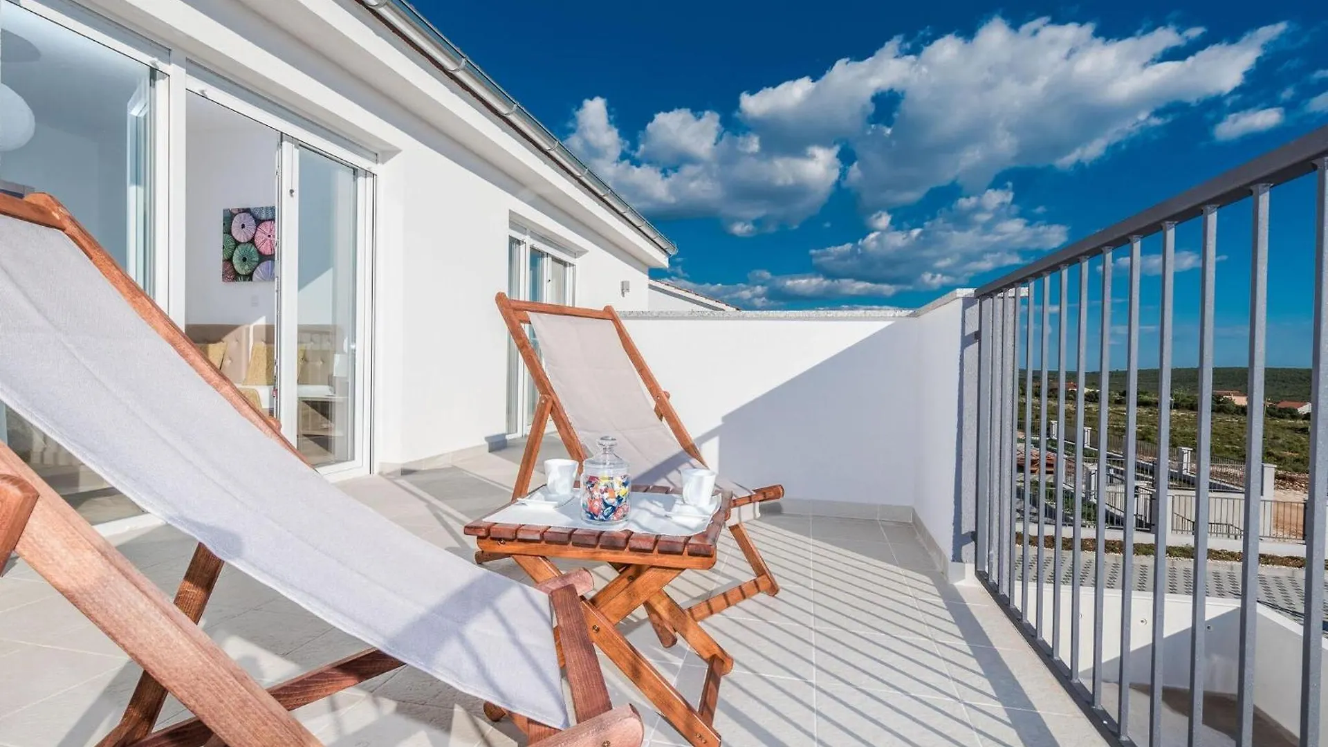 Beautiful Villa With Swimming Pool And Terrace Sukosan